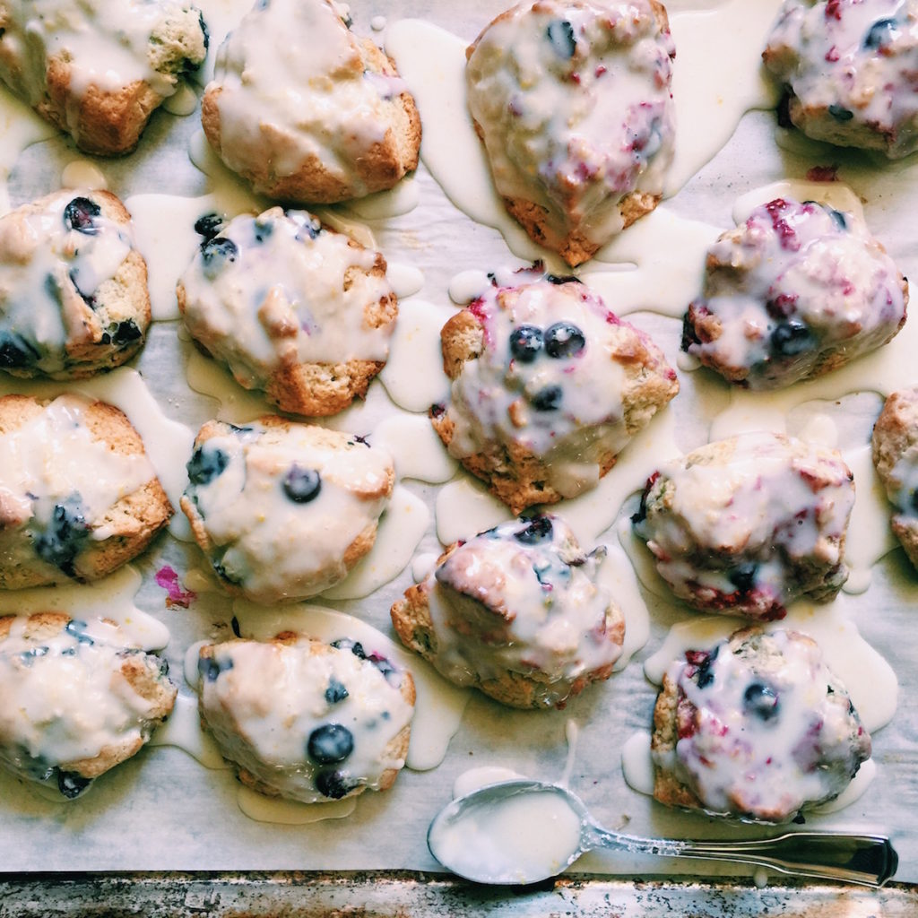 petite raspberry + blueberry scones | Recipe via DisplacedHousewife