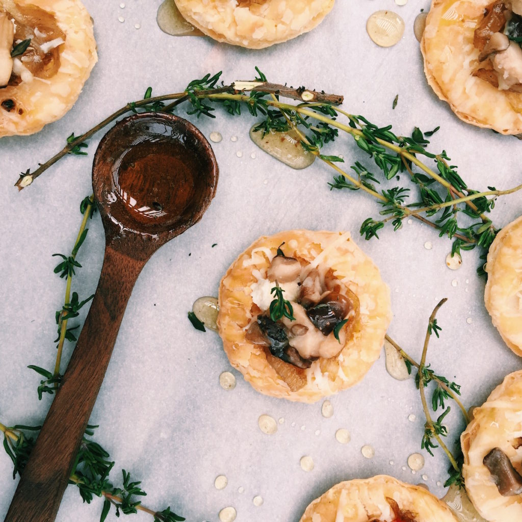 caramelized onion tarts with truffle honey | Recipe via DisplacedHousewife