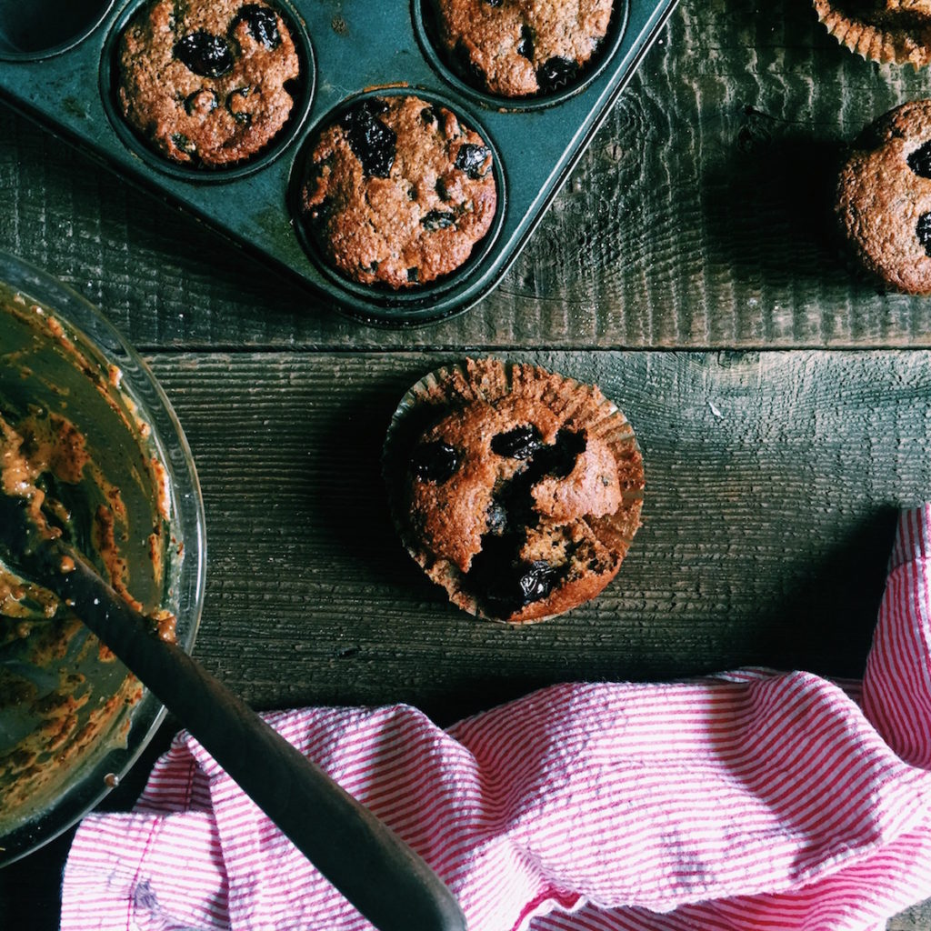chia morning muffins | Recipe via DisplacedHousewife 