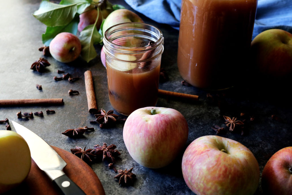 Slow Cooker Spiced Cider | Recipe via DisplacedHousewife | Just apples, spices + water!