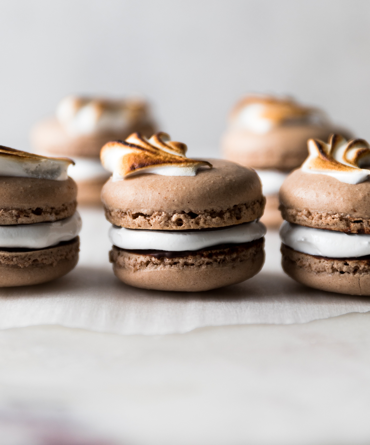 Mexican Hot Chocolate Macarons | recipe via DisplacedHousewife Rebecca Firth | heaps of tips + details