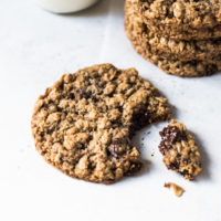 Vegan GF Chocolate Chip Oatmeal Cookies -2631