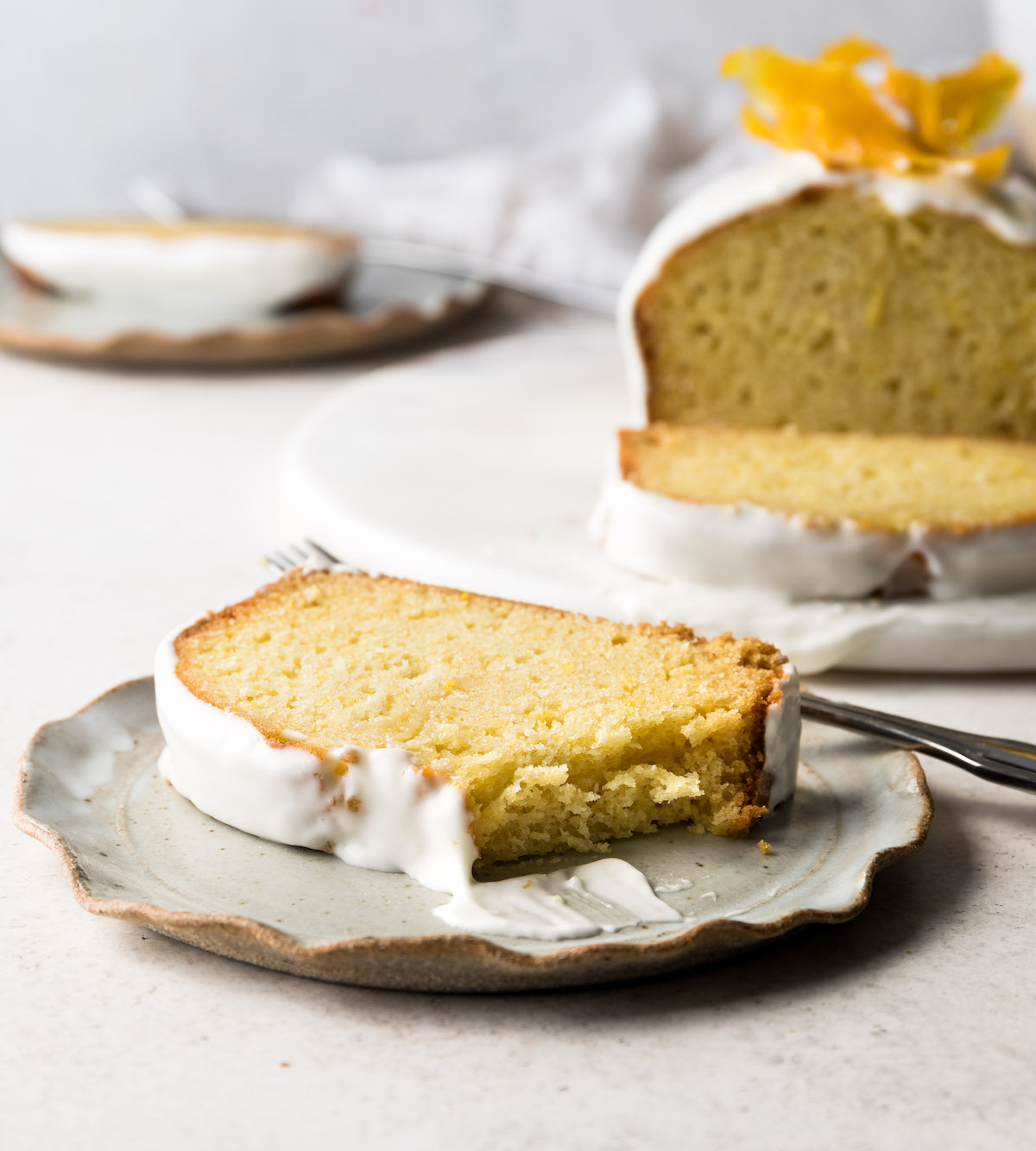 Fresh Lemon Tea Cake | Recipe via DisplacedHousewife Rebecca Firth